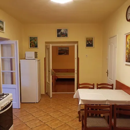 Apartment Viktor Vendeghaz Tokaj